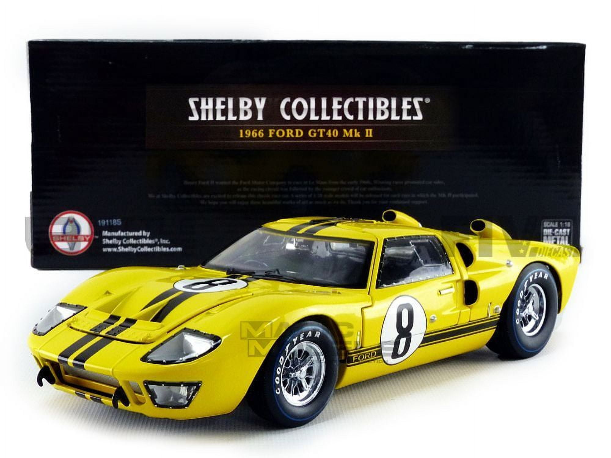 1966 Ford GT40 Mk II ミニカー 1/18 51uYAdbkxeL._UF350,350_QL50_.jpg