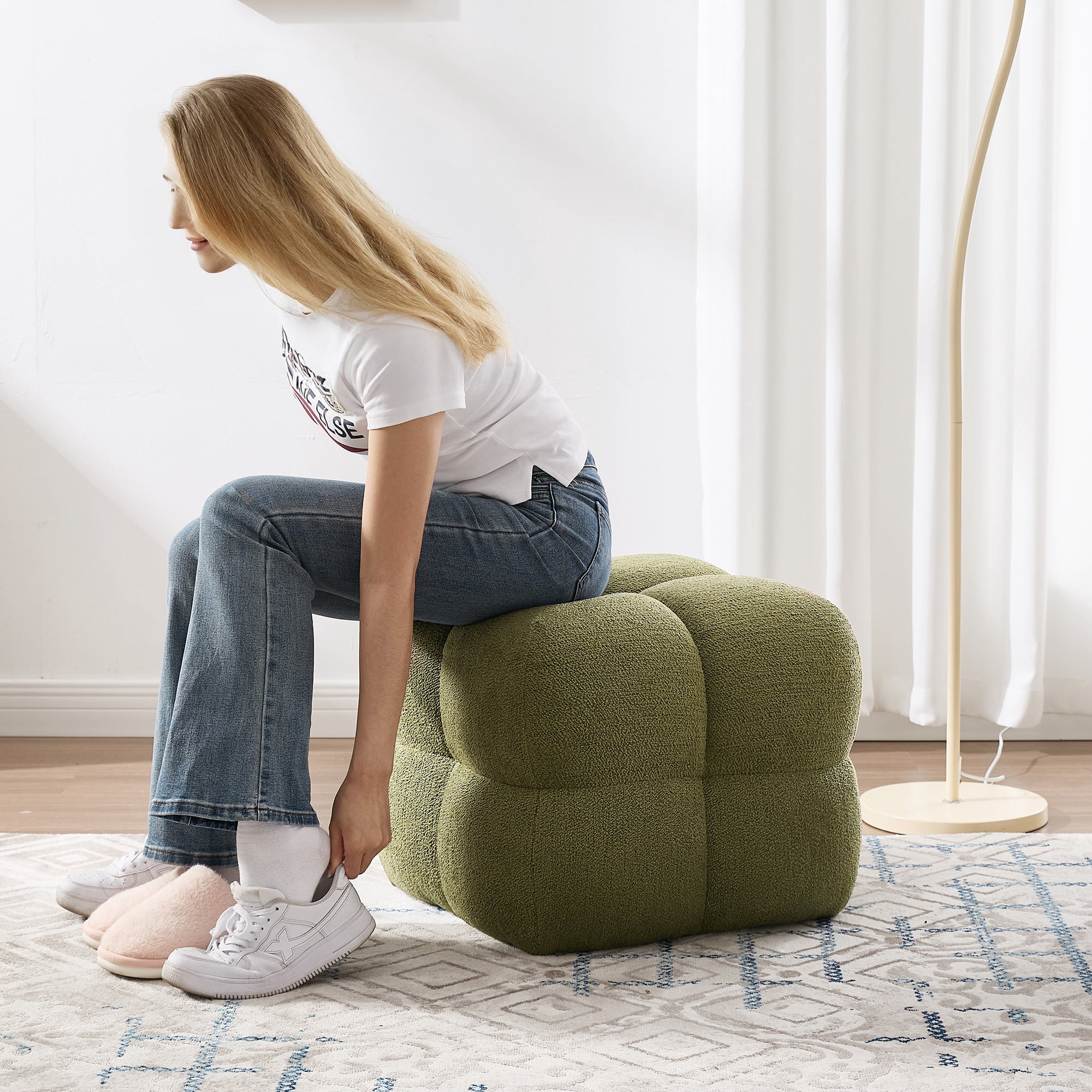 Zesthouse 20.9″ Wide Boucle Ottoman, Modern Foot Stool, Square Upholstered Tufted Ottoman Coffee Table, Extra Seating for Living Room Bedroom, Green