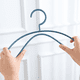 thumbnail image 4 of Perchas antideslizantes para adultos, perchas semicirculares sin costuras y atrevidas, soporte húmedo y seco, perchas duraderas para ropa del hogar, 10 Uds., 4 of 6