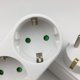 thumbnail image 3 of Conector múltiple triple retráctil, 3 of 5