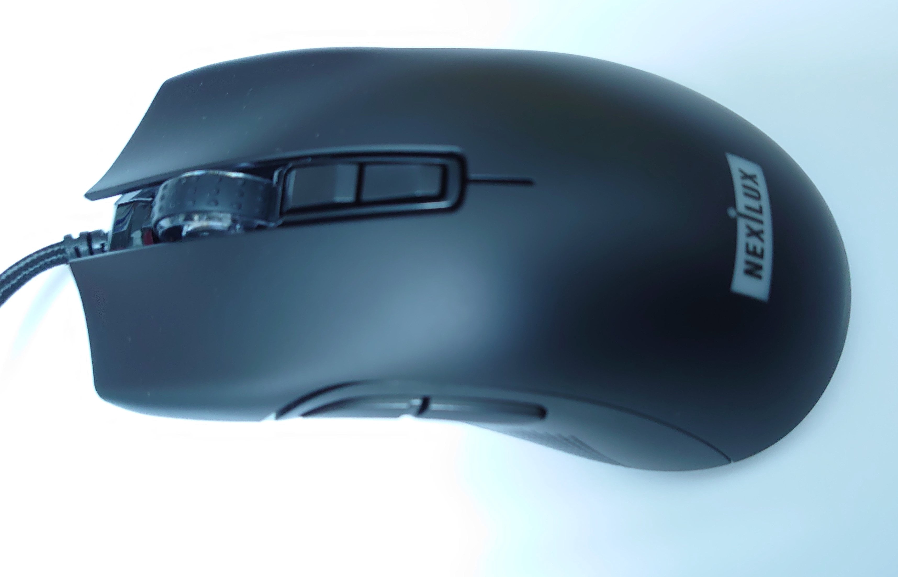 PC WIRED OPTICAL GAMING MOUSE with Customizable RGB - NEXiLUX