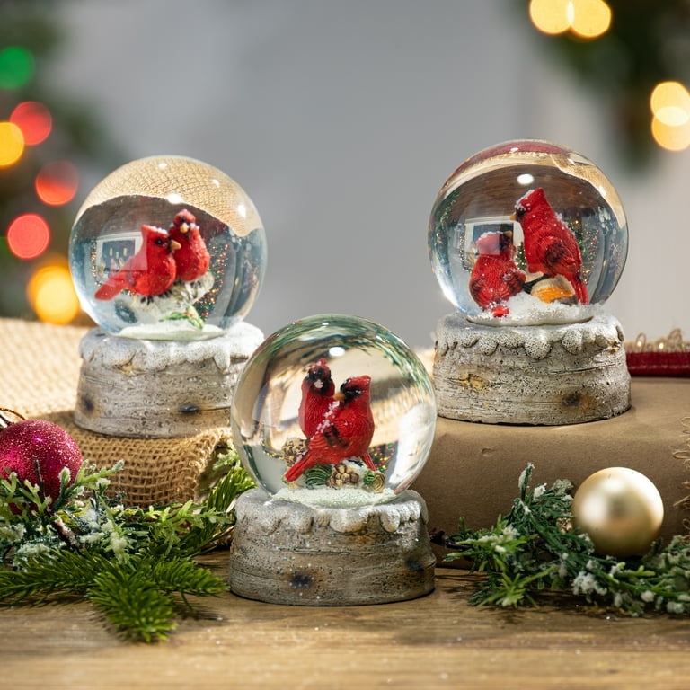 Cardinal cheap snow globe