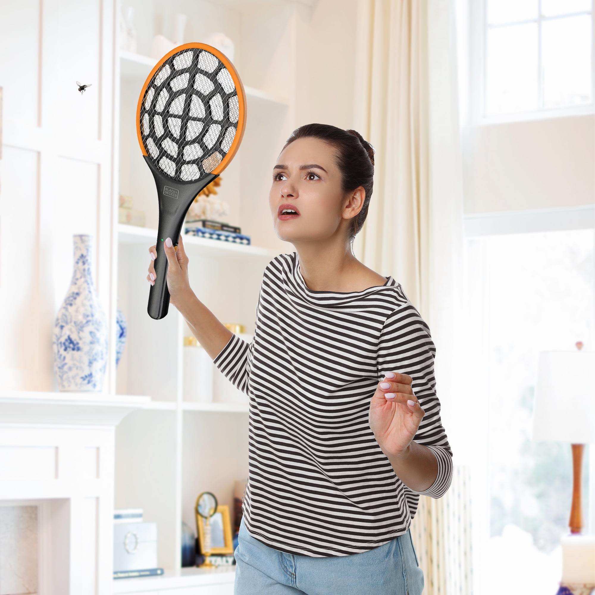 Black + Decker Electric Fly Swatter Battery Powered Tennis Racket