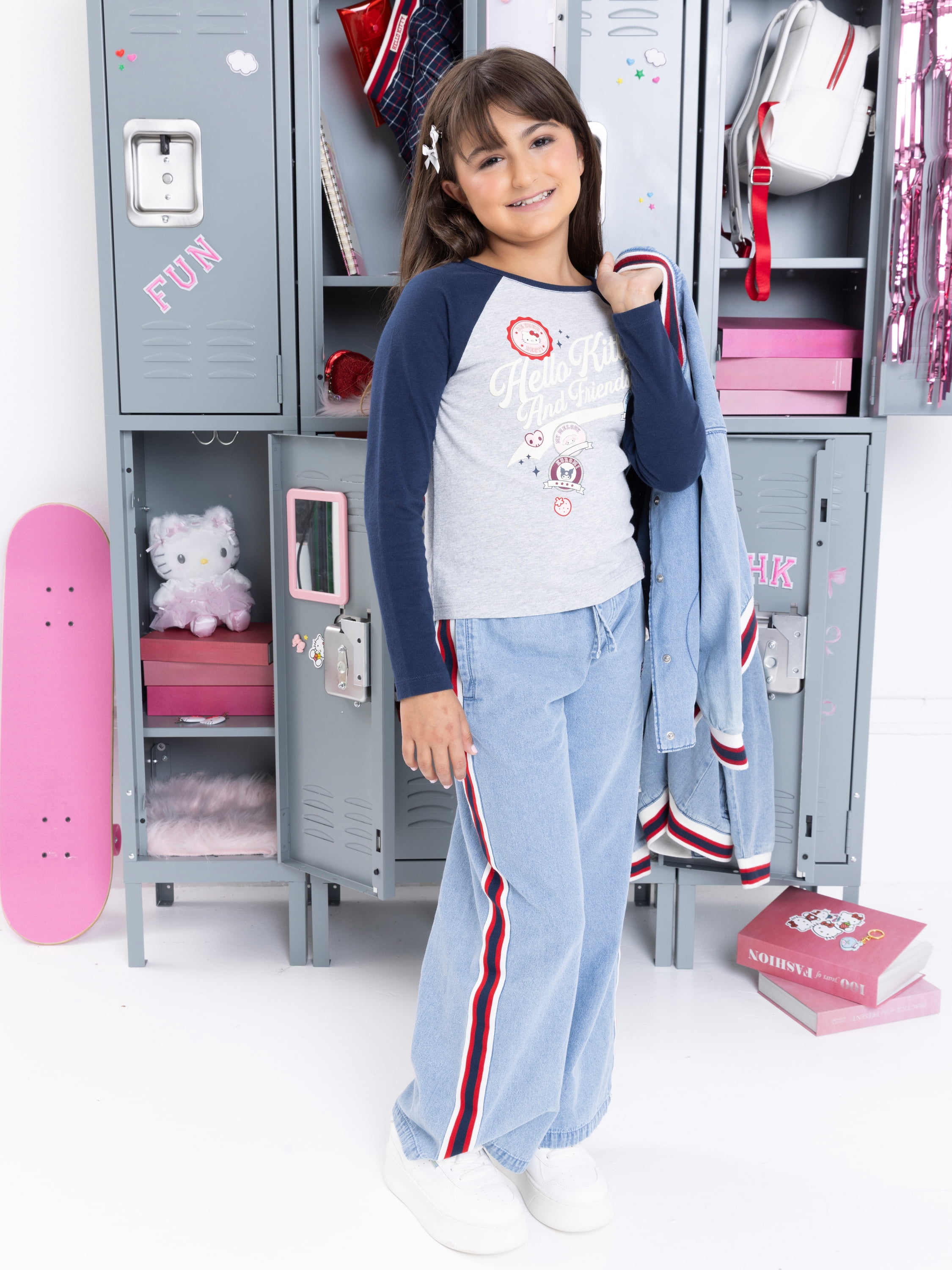Wonder Nation Hello Kitty Girls Cotton Graphic Tee with Long Sleeves, Sizes 4-18