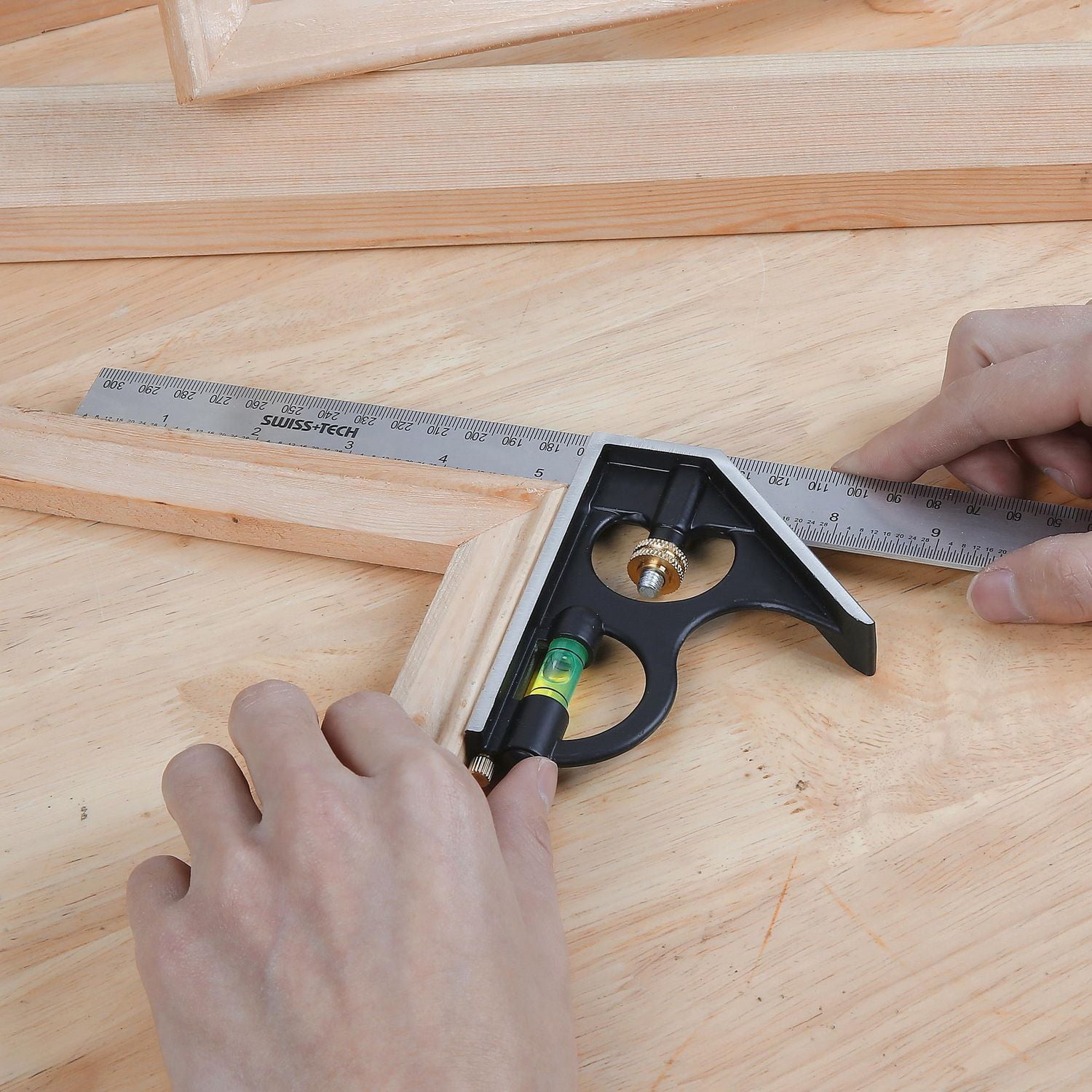 Swiss Tech Équerre combinée de 12 po 12"/300mm