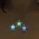 thumbnail image 2 of EeaseMX Collar de 3 cuentas luminosas con forma de tortuga de aleación, ideal como colgante para fiestas de cumpleaños, bisutería para mujeres y niñas (colores variados)., 2 of 8