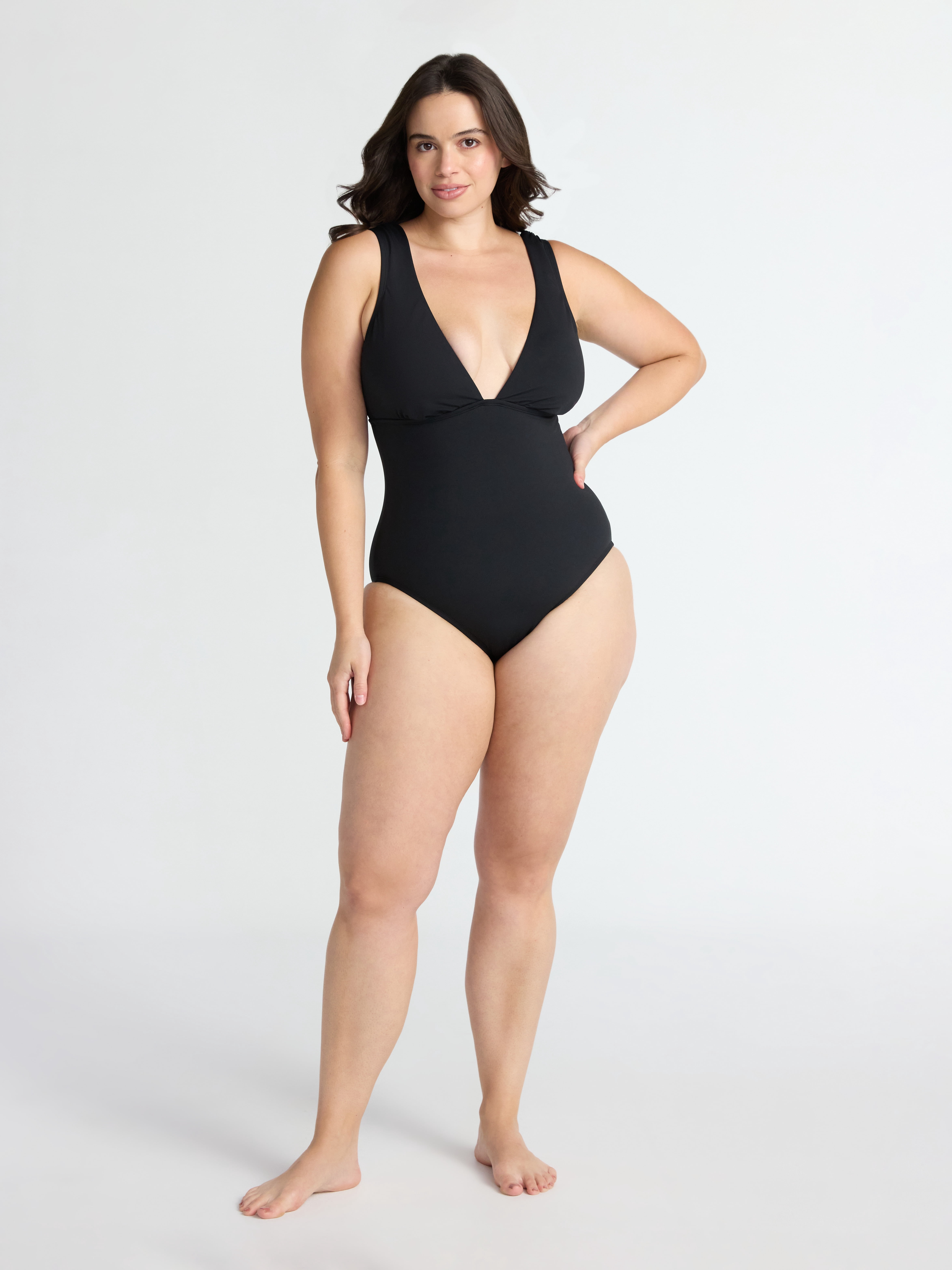 Time and Tru Women’s and Women’s Plus Plunge One Piece Swimsuit, Sizes XS-2X