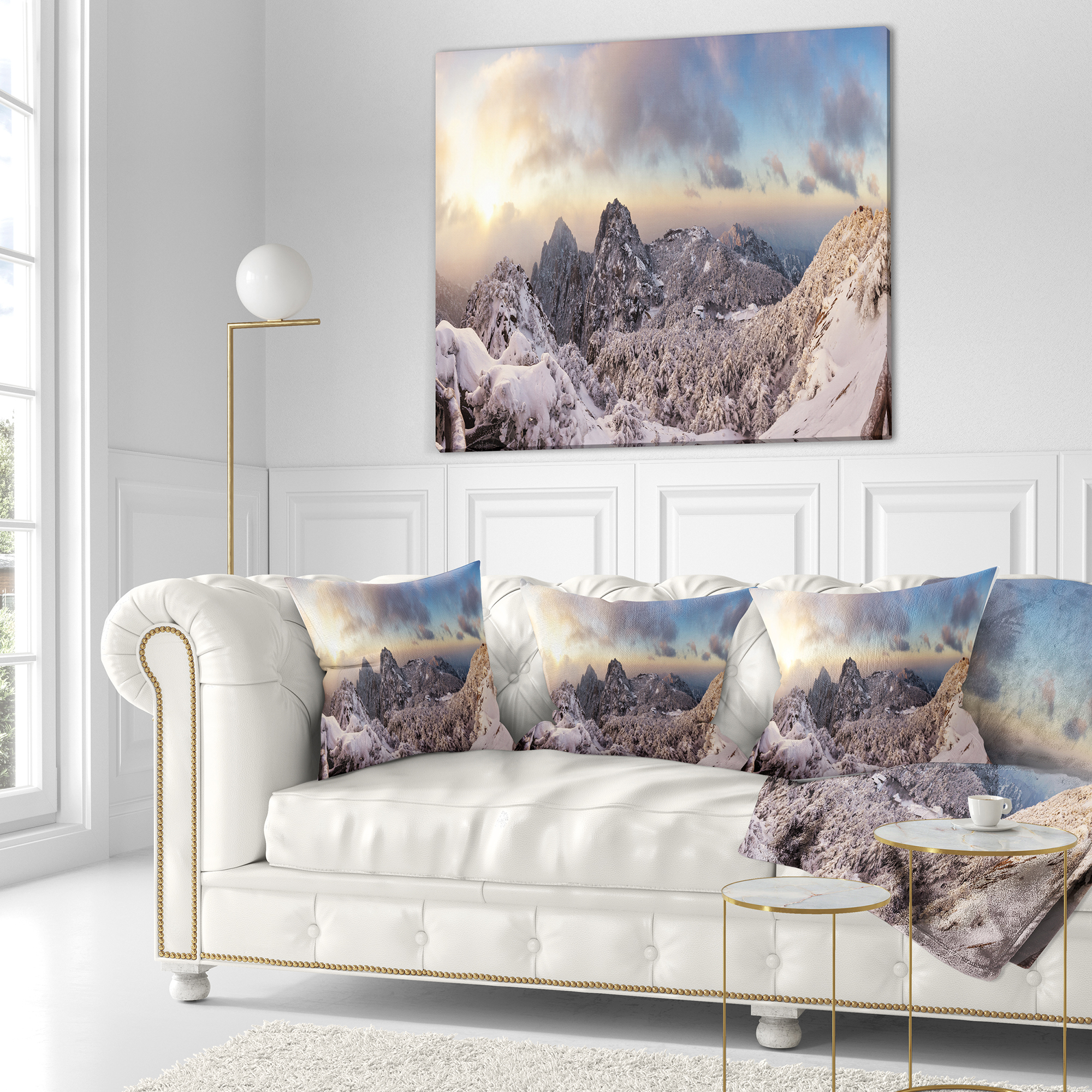 Designart Huangshan Hill Snow in Winter - Landscape Wall Throw Pillow - 16x16