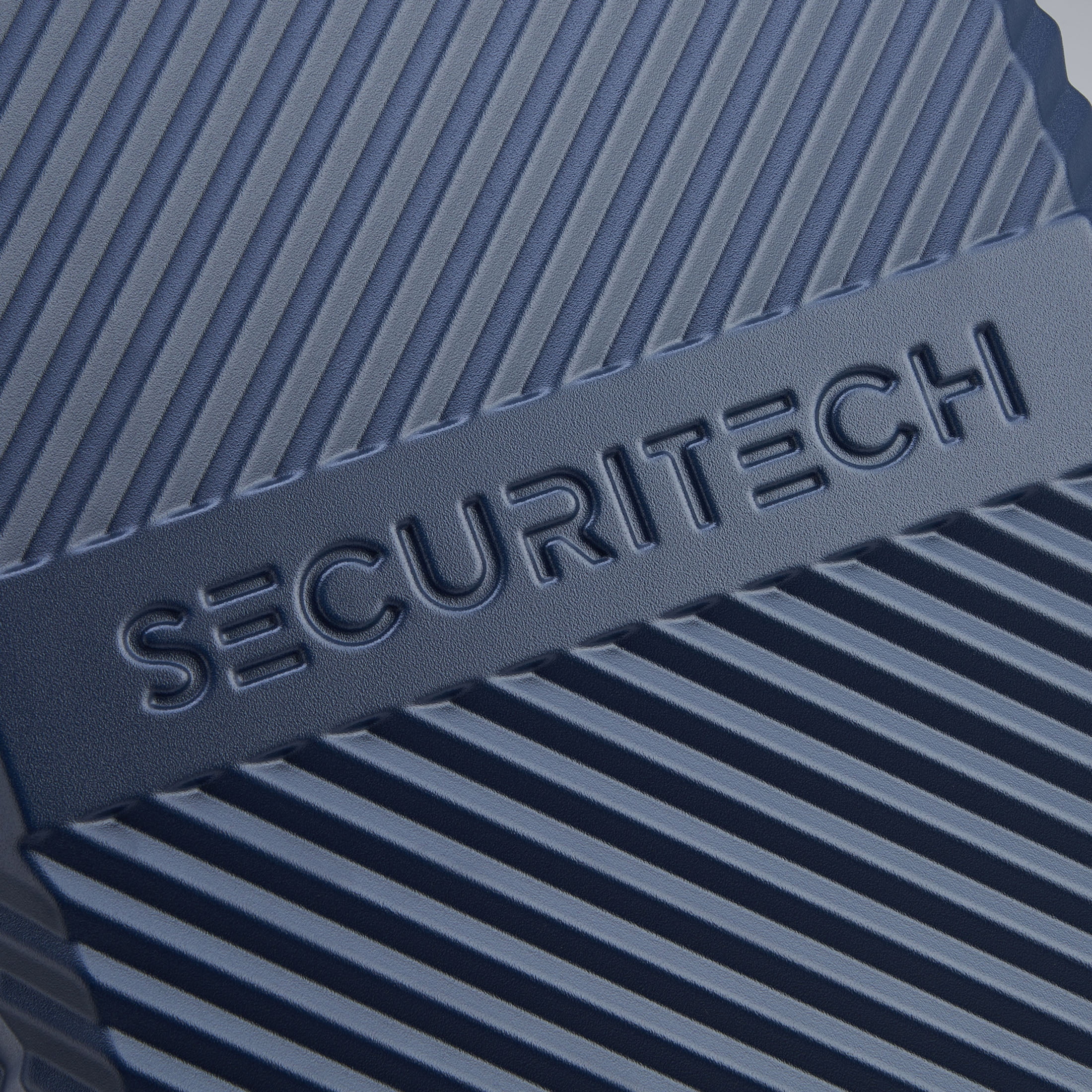 Securitech by Delsey, Patrol Carry-on Hardside Spinner Luggage Blue