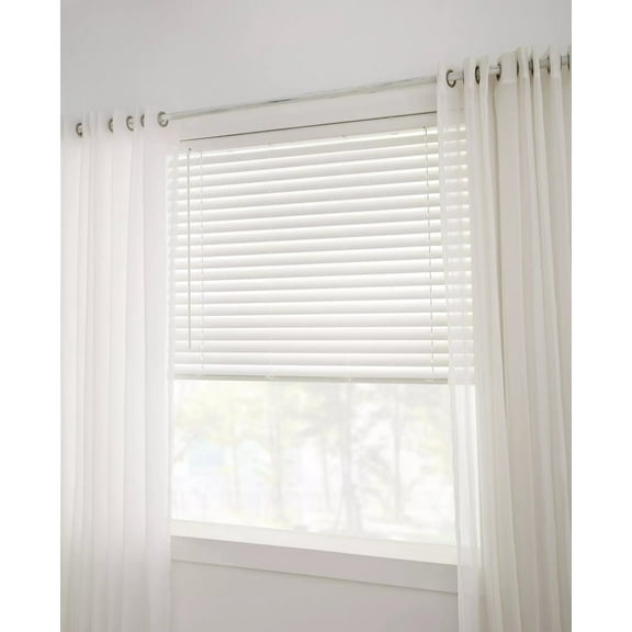 Bouclair Stores Sans Cordon en PVC Blancs 48x45 Po (122x114 cm)