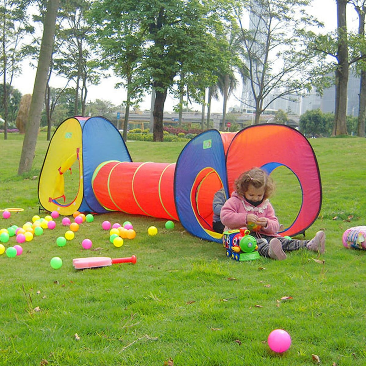 baby outdoor play