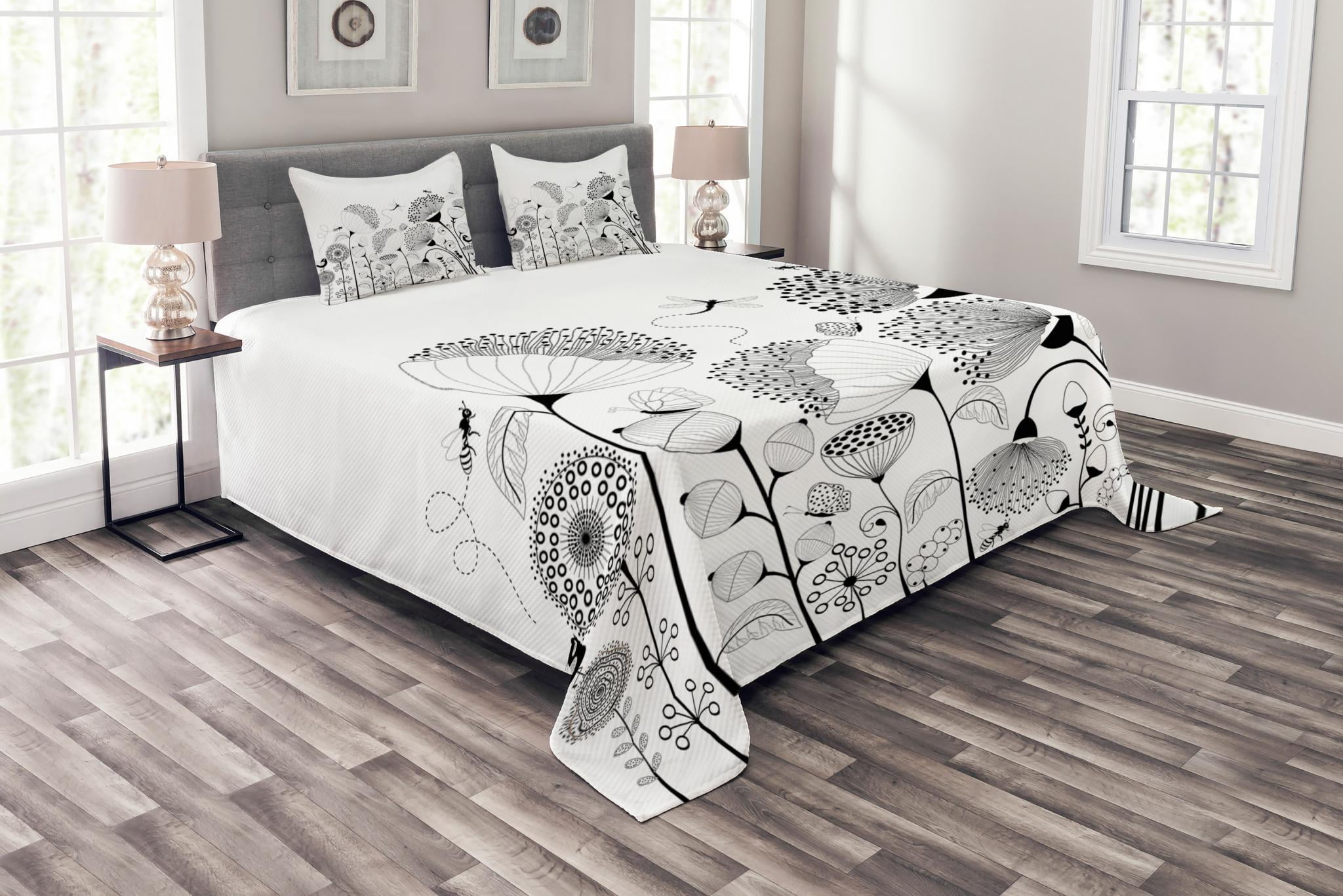 Black and White Bedspread Set Queen Size, Small Large Blooming Flowers