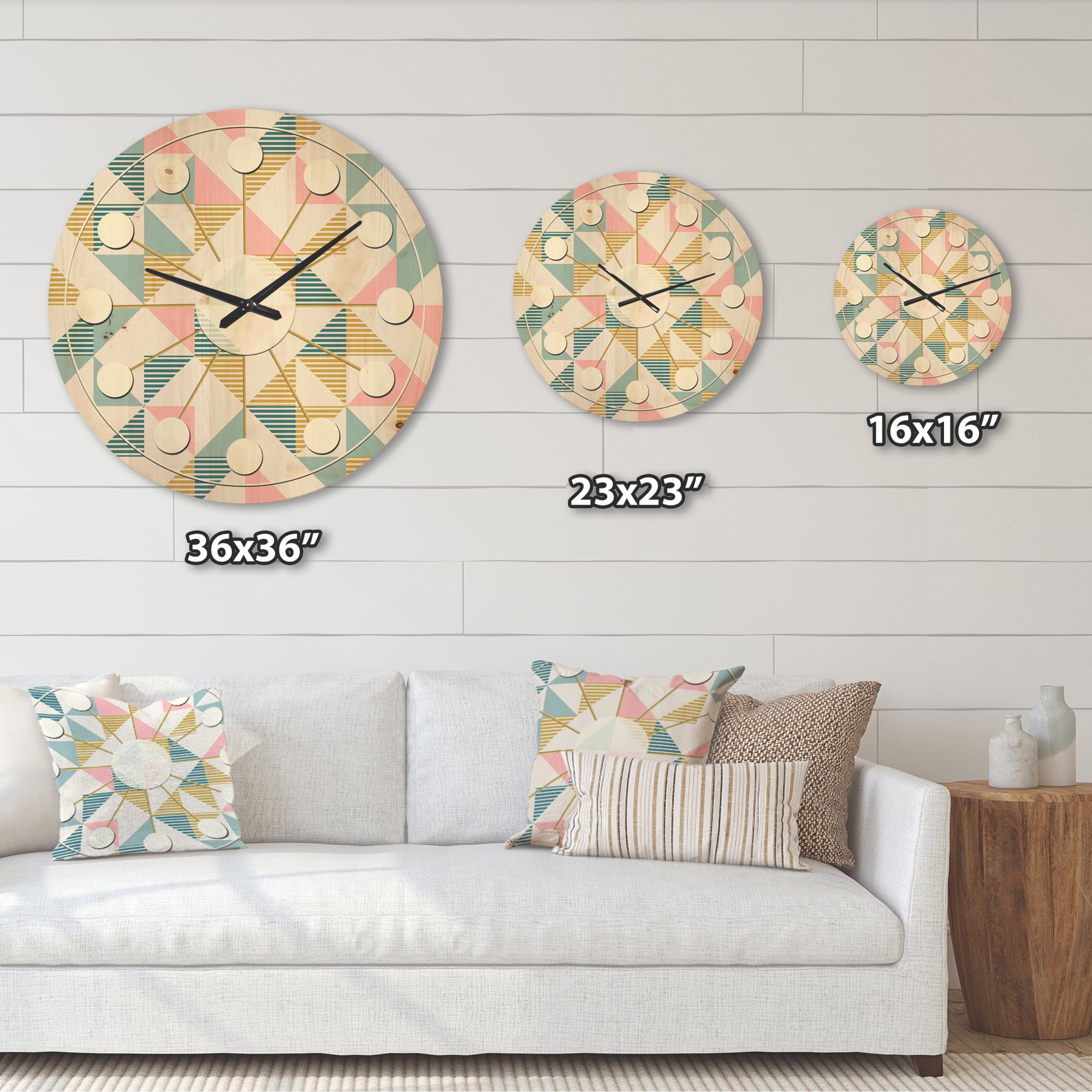 Designart 'Diamond Retro Pattern VII' Mid-Century Modern Wood Wall Clock