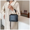 thumbnail image 4 of Bolso bandolera Bolso cuadrado pequeño de Pu clásico retro para mujer, bandolera con correa ajustable (negro), 4 of 6