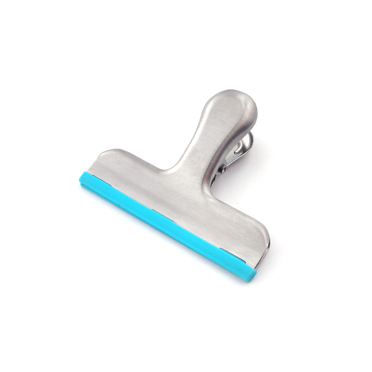 10piece chip bag holder, covered with siliconeno sharp edges anymore