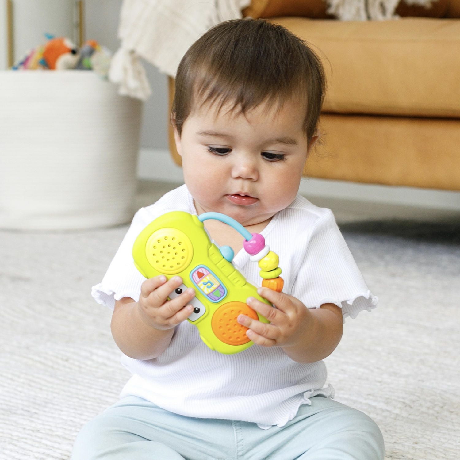 Infantino Music & Light Pretend Mini Boombox, Mini boombox