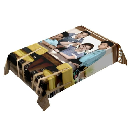 

The Inbestigators-theme square tablecloth has an iconic print fits most tables and is easy to care for perfect gifts for fans friends and family60 x 87 （152*220cm）