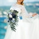 thumbnail image 4 of Ramo de novia romántico para boda, forma de cascada, floral, hecho a mano, artificial Azul, 4 of 9
