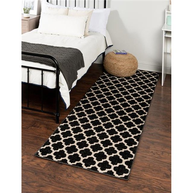 Unique Loom 3128617 2 ft. 7 in. x 13 ft. Philadelphia Trellis Runner Rug, Black