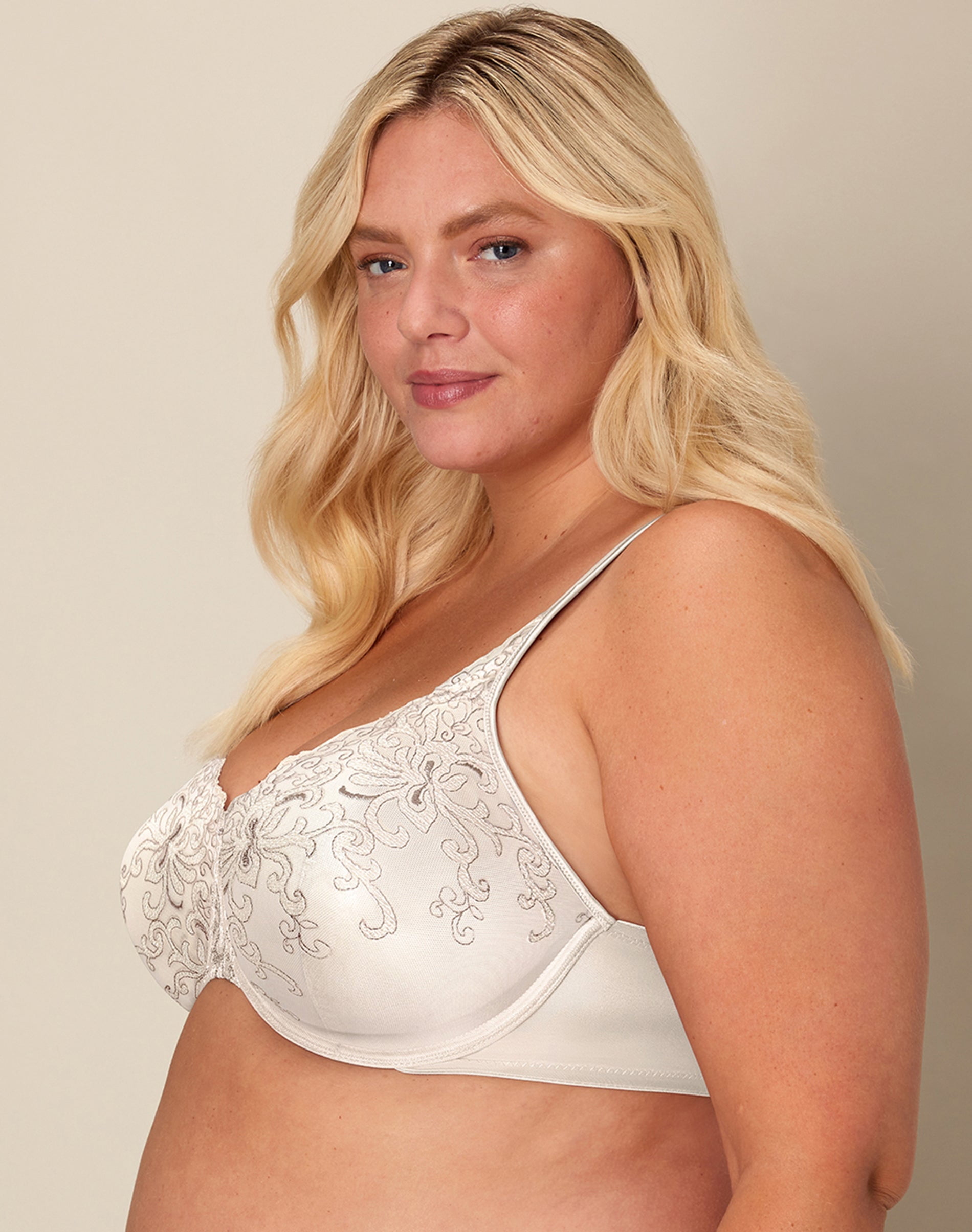 Playtex Underwire Bra Secrets Beautiful Lift Embroidered Comfort TruSupport 4513