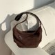 thumbnail image 2 of Bolso de mano de media luna de tendencia de moda 2023, bolso cruzado de hombro de piel de nobuk de gran capacidad, bolso de diseño lujoso para mujer, 2 of 5