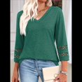 thumbnail image 4 of Blusas Elegantes e Informales de 3/4 para Mujer, Camisetas de Cuello en V A , Ropa de Verano 2025. Verde Oscuro XXXL, 4 of 7