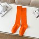 thumbnail image 1 of Xiao Hua 3 pares de calcetines casuales de tubo de algodón hasta la rodilla para mujer, de punto liso, largos hasta la rodilla, regalo para toda la temporada, elásticos y suaves (naranja), 1 of 2