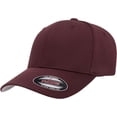 thumbnail image 1 of Flexfit Gorra de béisbol atlética ajustada para hombre, 1 of 1