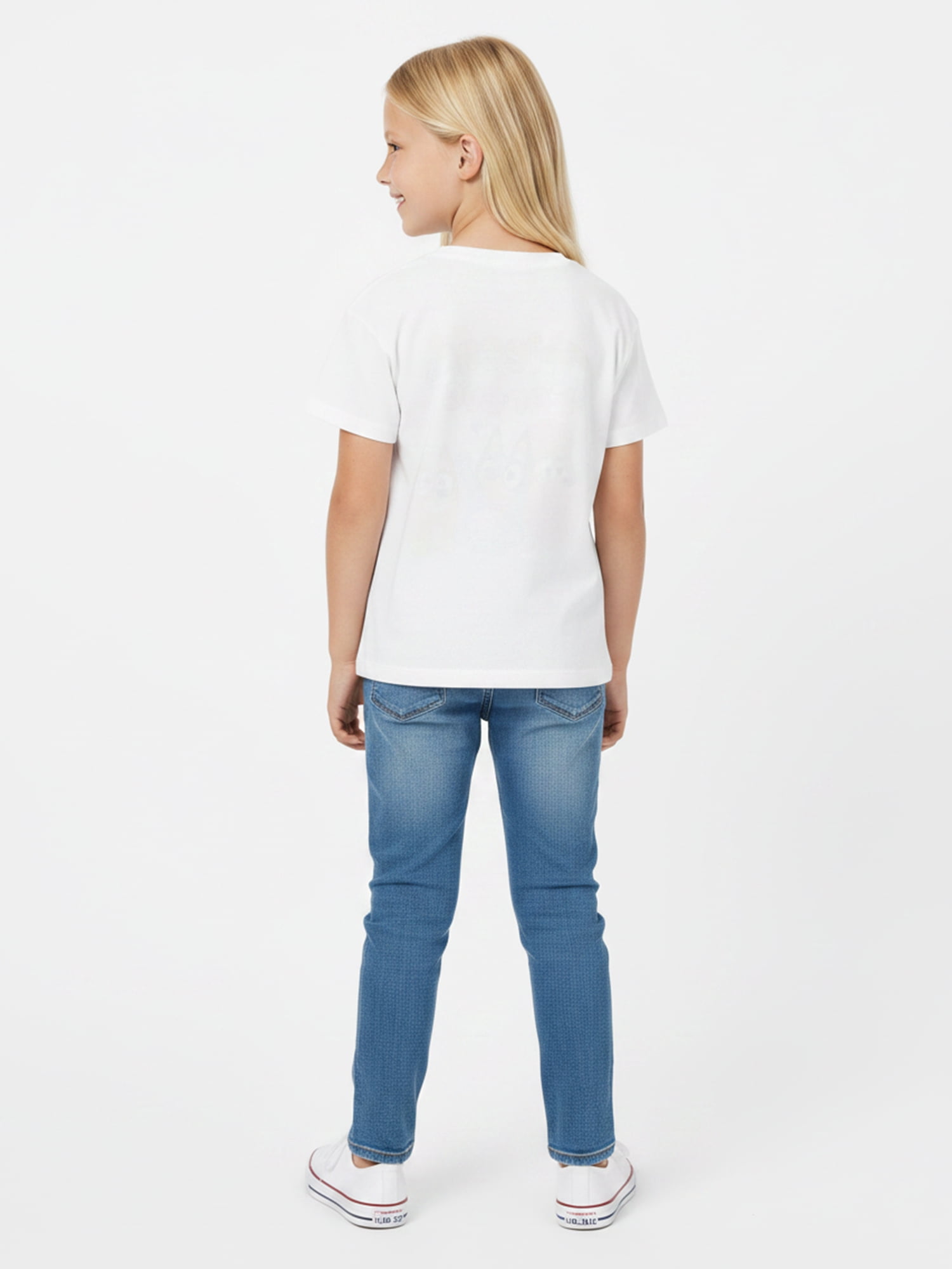 Bluey Girls' Graphic Tee with Short Sleeves, Sizes 4-16