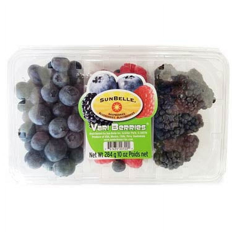 Oikos Vanilla Greek Yogurt, Granola & Mixed Berries Breakfast Bundle