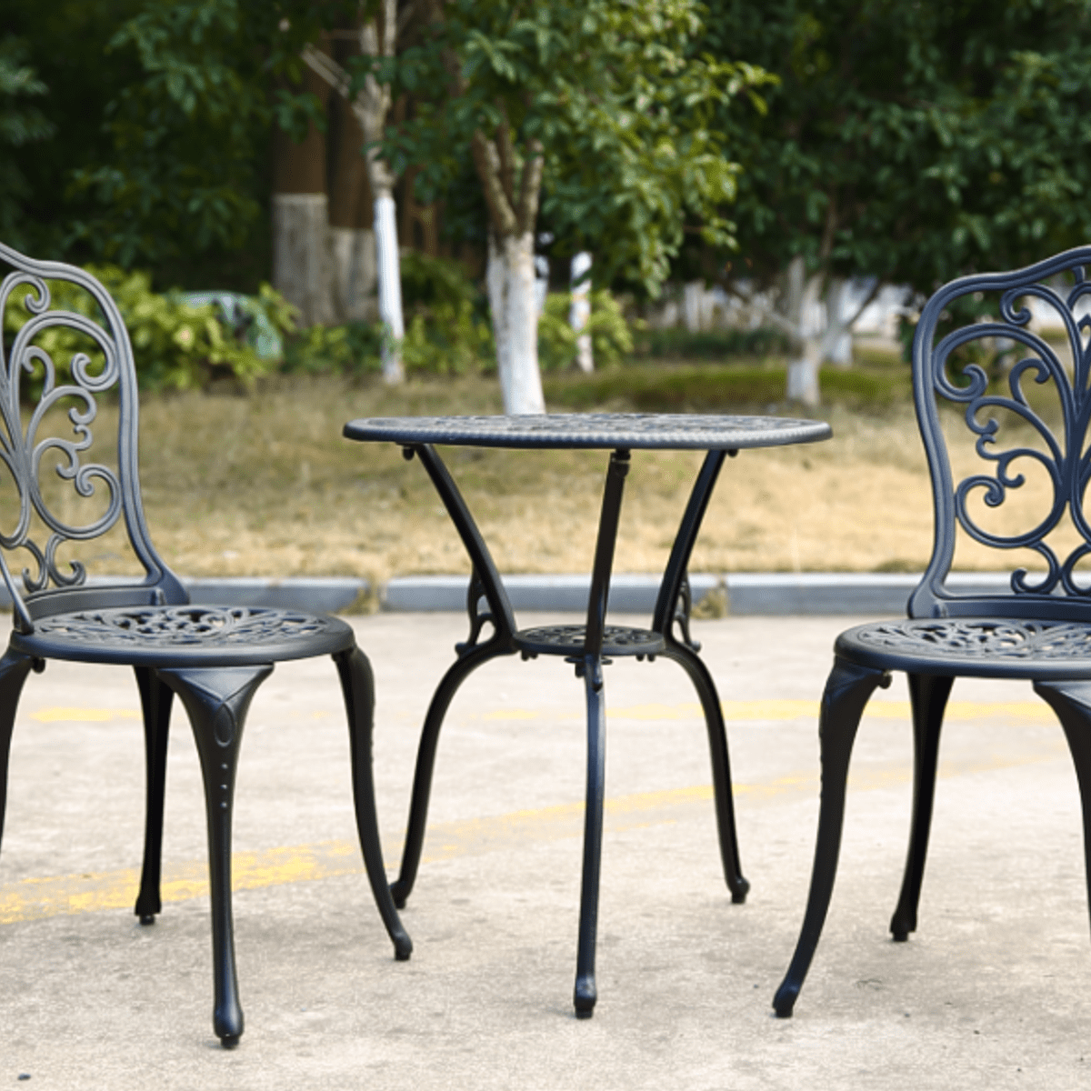 Sailvan 3-Piece Patio Bistro Set with Cushions, Cast Aluminum Outdoor Dining Furniture, Rust-Resistant Set for Yard, Black