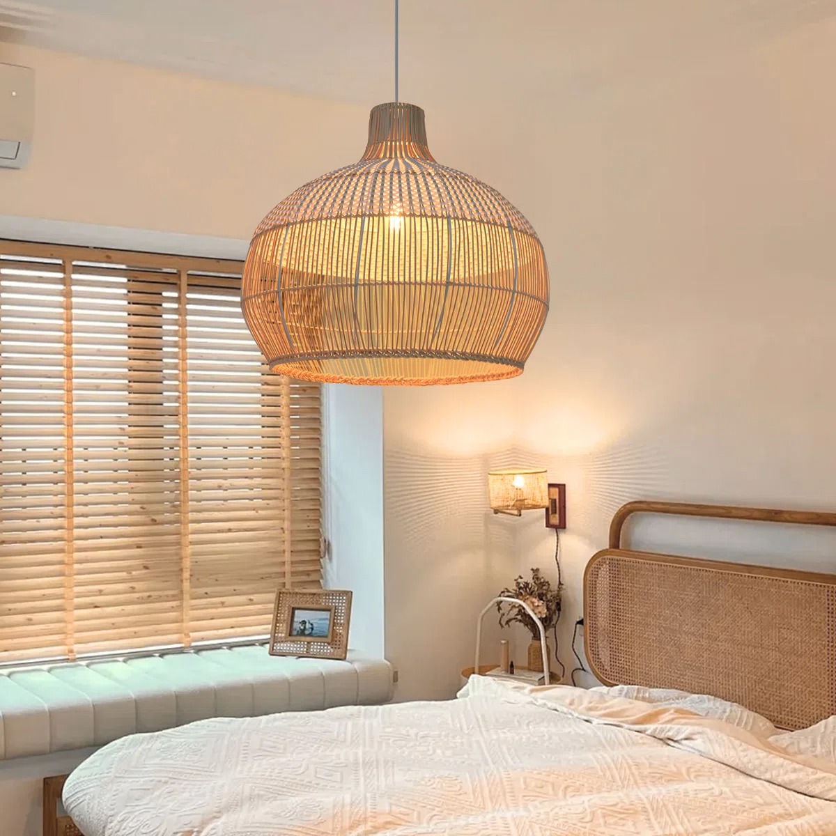 Arturesthome Rattan Pendant Light Fixture Hand-Woven White Wicker Basket Chandelier Boho Faux Rattan Hanging Lamp for Dining Living Bedroom Kitchen