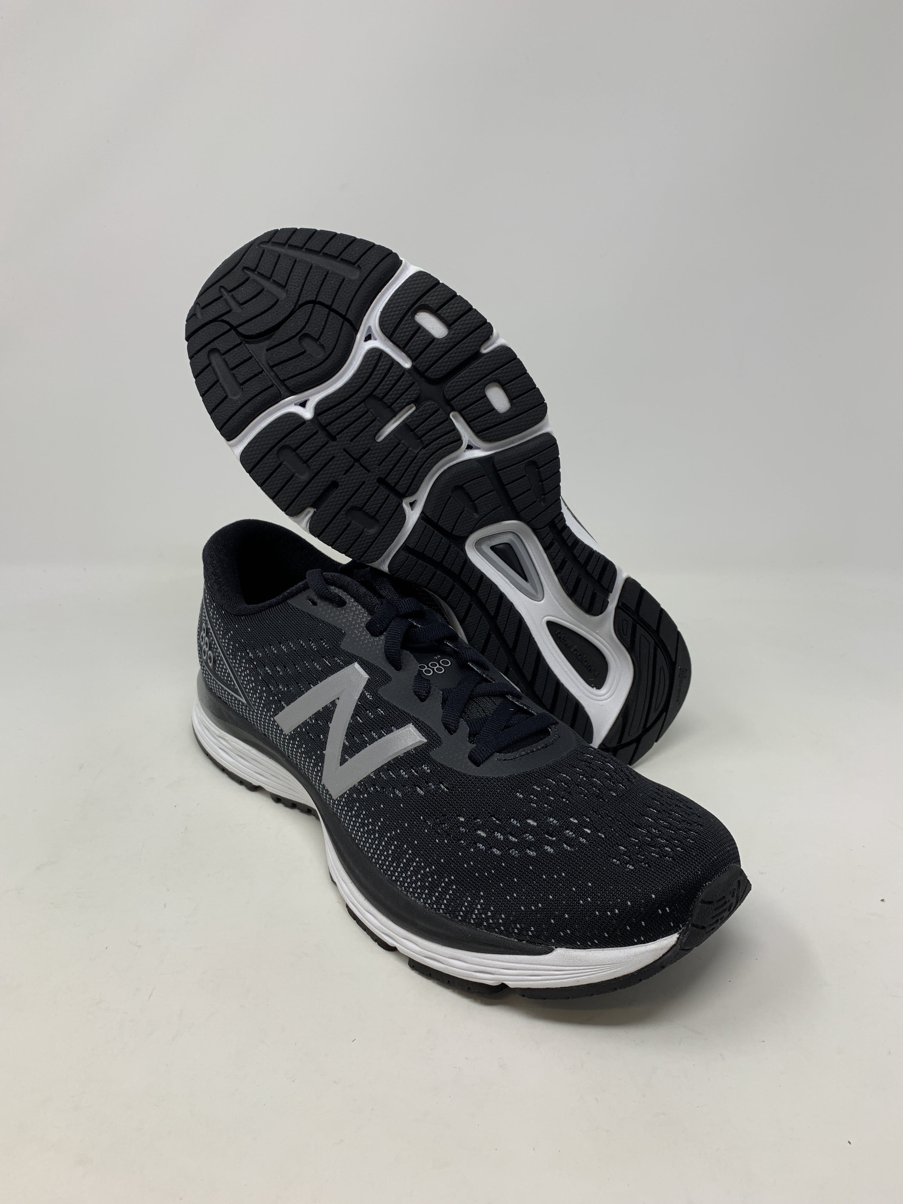 New Balance Men's 880v9 Running Shoe 