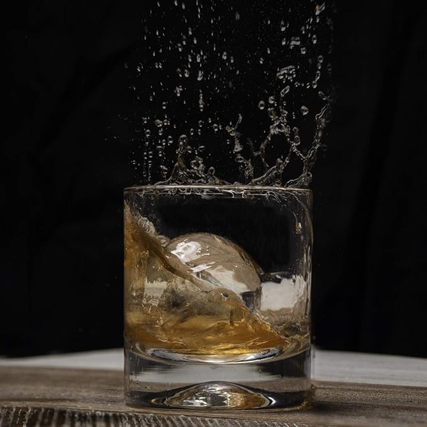 Premium Round Ice Cube Mold - Crystal Clear Whiskey Ice Ball Maker Mold - Craft Big Sphere Ice Cube Tray - Circle Ice Cubes Trays for Bourbon - Large Spherical Ice Molds for Whisky, Cocktails