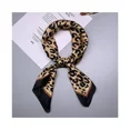 thumbnail image 4 of Pañuelo de seda para mujer, pañuelo para el cuello, cabeza, pelo, pañuelos cuadrados, tocados, moda, multifuncional, pañuelos de anacardo, 1 pieza, leopardo, 4 of 5