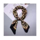 thumbnail image 4 of Pañuelo de seda para mujer, pañuelo para el cuello, cabeza, pelo, pañuelos cuadrados, tocados, moda, multifuncional, pañuelos de anacardo, 1 pieza, leopardo, 4 of 5