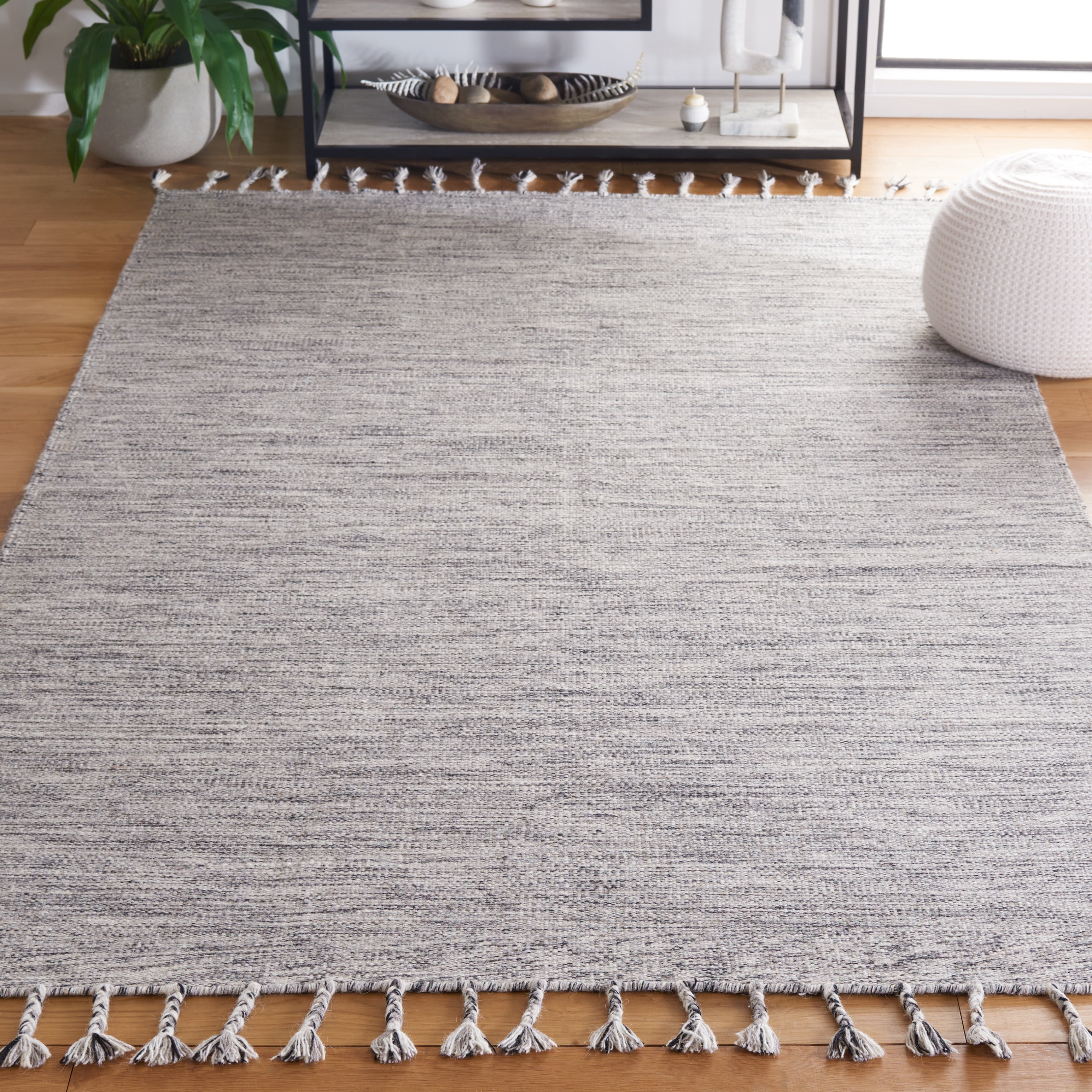 SAFAVIEH Dhurries Ksenija Solid Wool Area Rug, Dark Grey/Beige, 5' x 8'
