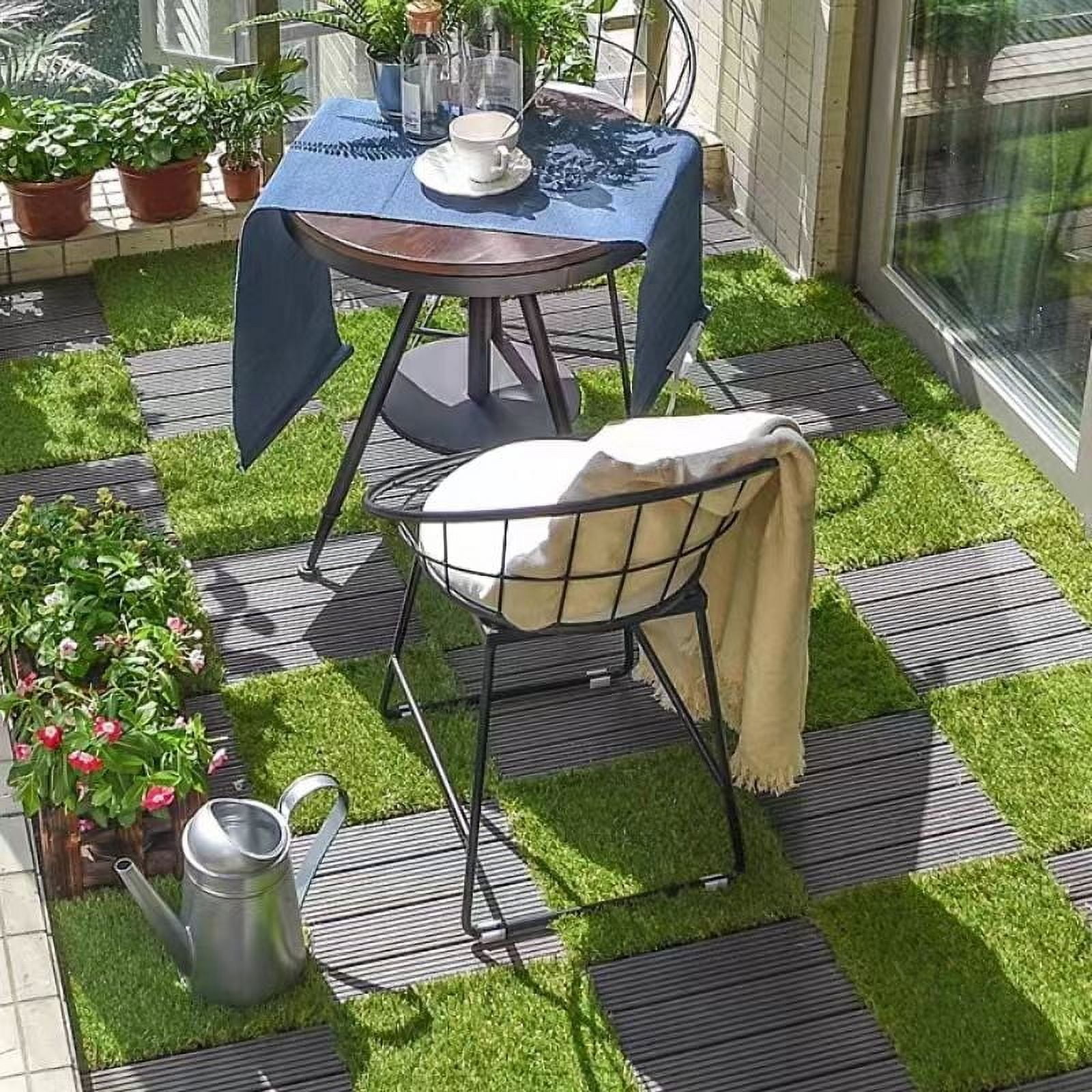 36Pcs Artificial Grass Tiles 12"x12" Interlocking Artificial Turf Floor Green PE PP Base for Patio Balcony Backyard Pet Dog Play Mat