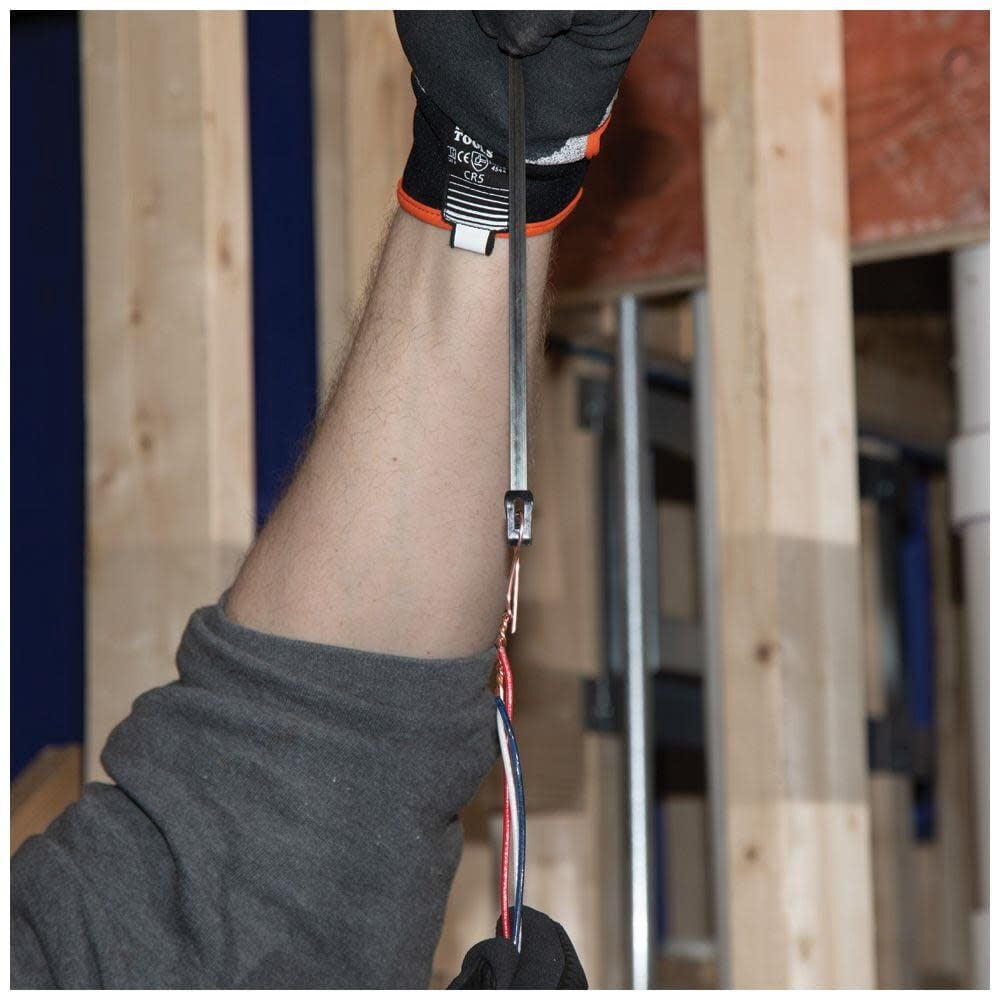 Klein Tools Flat Steel Electrical Fish Tape - 25 Ft, 1/4 In Wide, Slim Plastic Tip