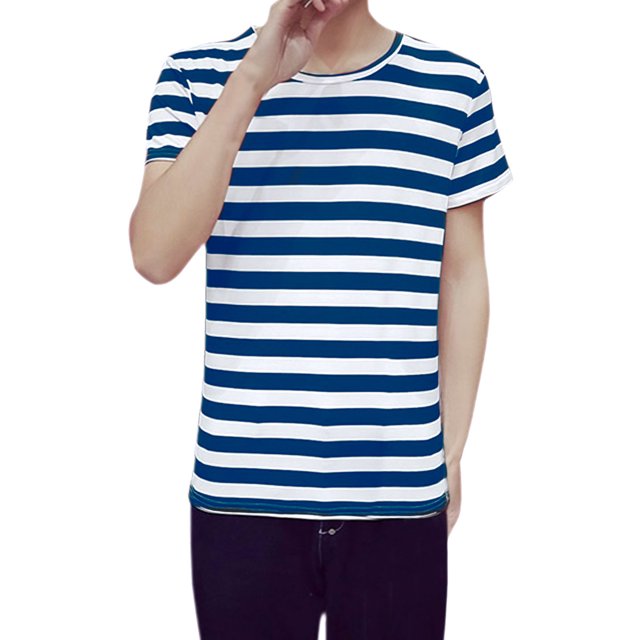 camiseta de rayas de manga corta con cuello redondo para hombre azul real 46 camiseta casual de corte recto con rayas horizontales azul real y blanco, cuello redondo ribeteado y mangas cortas; mezcla 60% poliéster 40% algodón visible en la textura; modelo 5 pies 9 pulgadas lleva talla 46; ideal para combinar con jeans y uso diario.