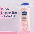 thumbnail image 3 of Loción corporal Vaseline Daily Brightening 200 ml Healthy Skin, 3 of 6
