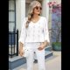 thumbnail image 5 of Camiseta de Mujer con Cuello en V, Mangas 3/4 con Volantes y Ojales, Blusa Informal, Estilo Túnica, Tendencia 2025 M, 5 of 9