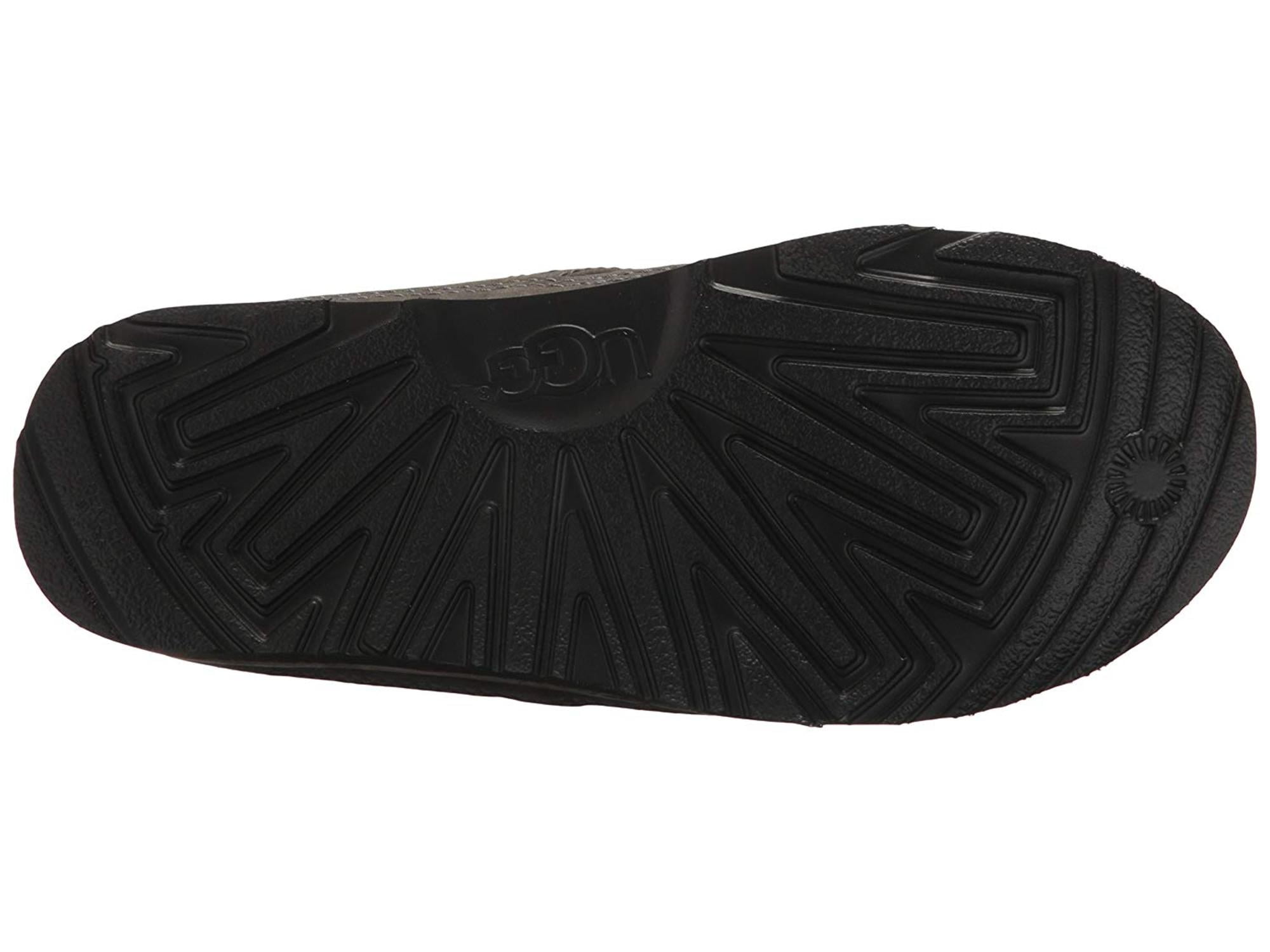 men's neumel waterproof chukka boot