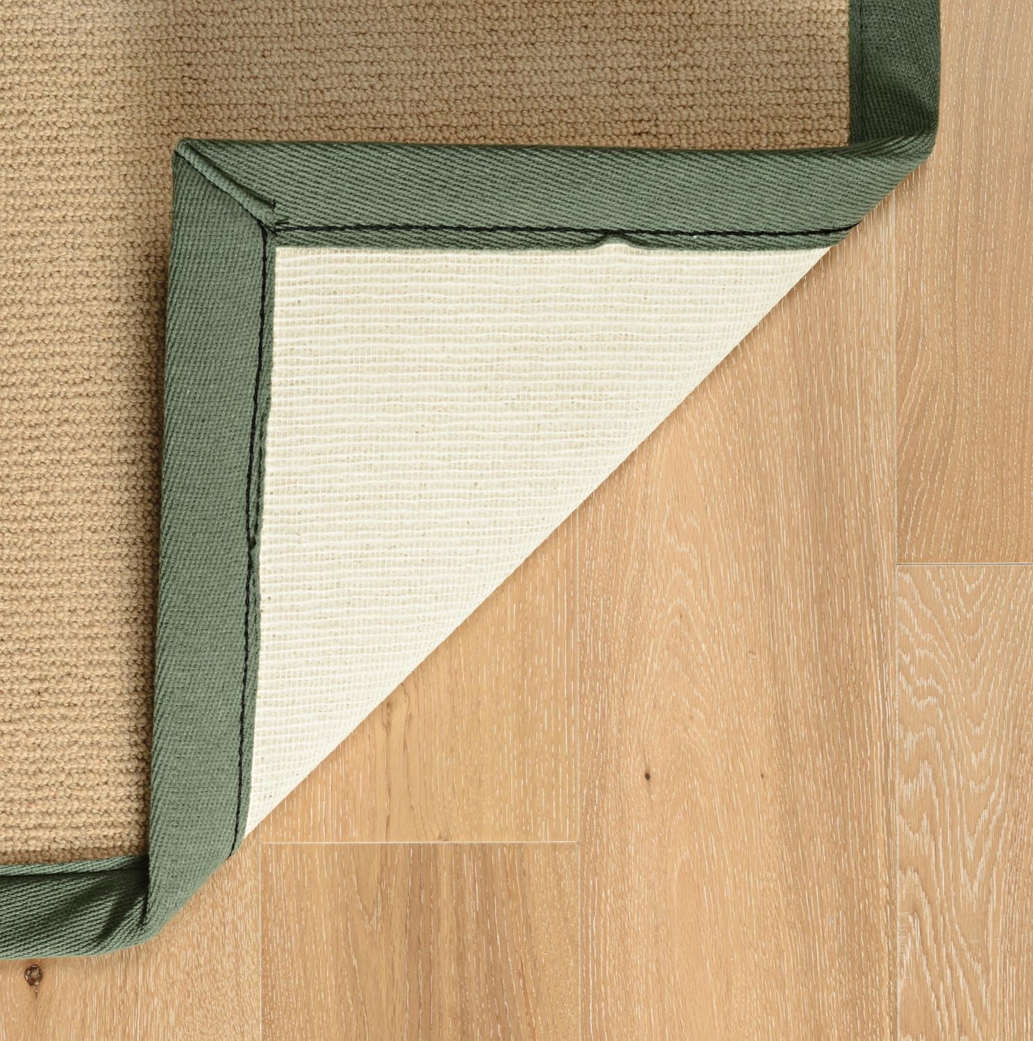 Tapis d'appoint Athena sisal et Vert 1 pi 10 po x 2 pi 10 po