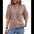 thumbnail image 2 of Camiseta de Corta con Volantes para Mujer, Cuello en V, Acampanada de Doble Capa Camello XXL, 2 of 9