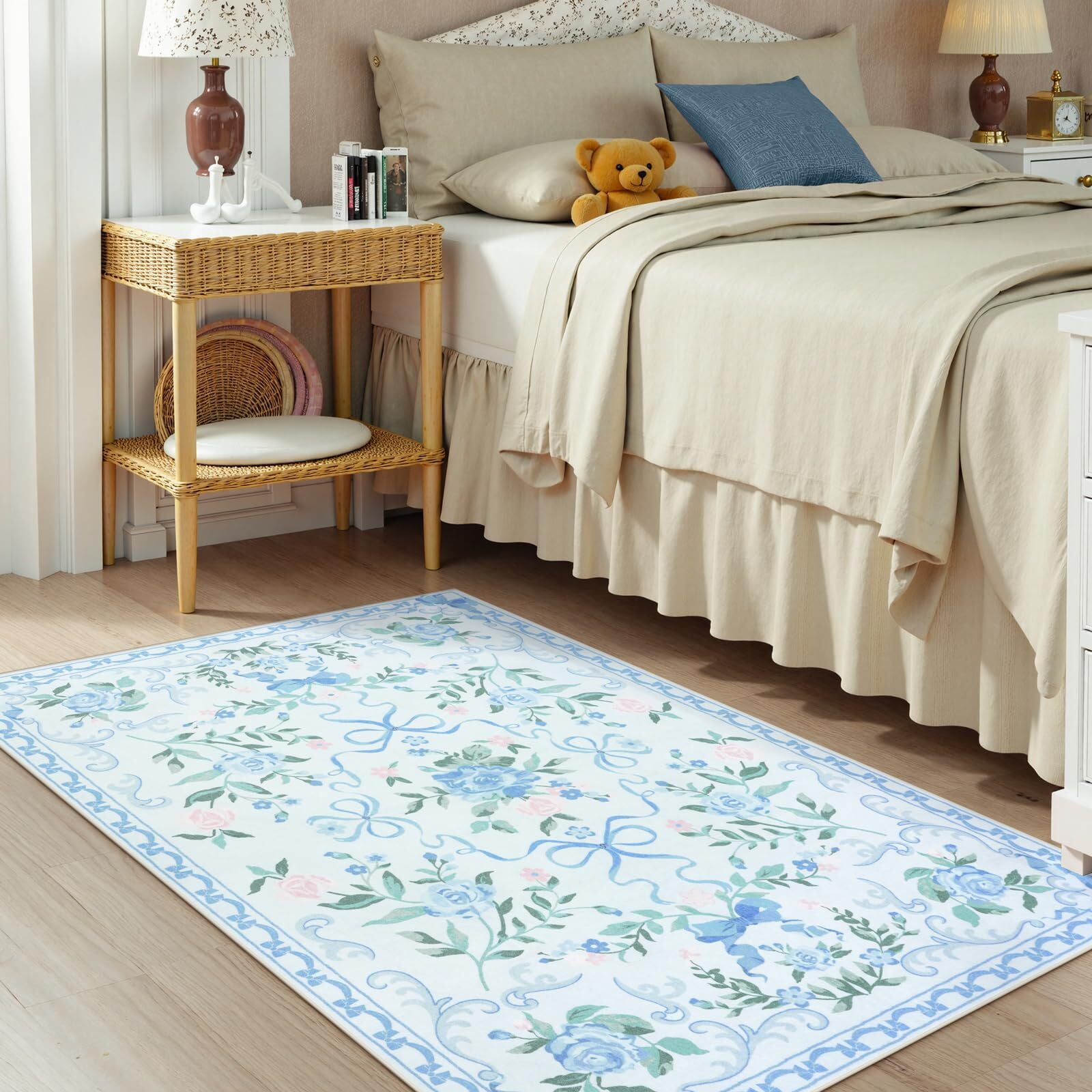 Wonnitar 3'x 5' Floral Area Rugs for Bedroom, Cute Bow Accent Rugs for Kids Room, Washable Carpet Non Slip Low Pile for Nursery Room, Playroom, Vanity Room Purple