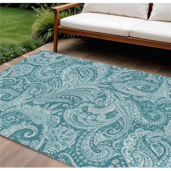 HomeRoots 580205 8 x 10 ft. Paisley Washable Indoor & Outdoor Rectangle Area Rug, Turquoise & Ivory