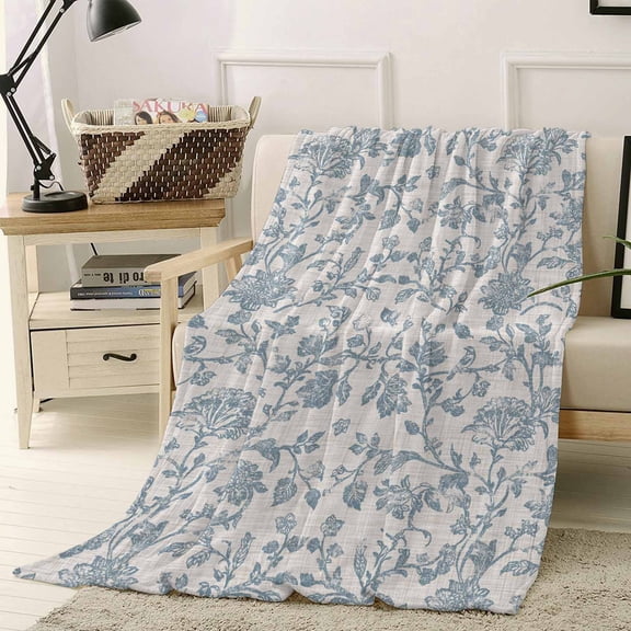 Throw Blanket Fleece Throw Blanket 40x50in, Vintage Watercolor Light Blue Flower Soft Lightweight Bed Blankets Farmhouse Rustic Floral Fuzzy Couch Blankets for All Season