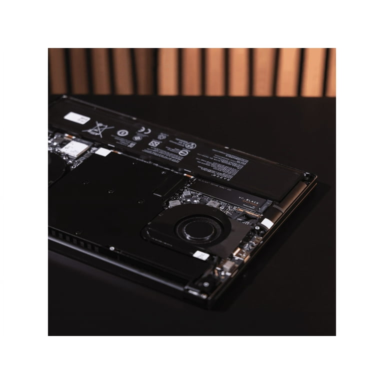 WD_BLACK 2TB SN7100 NVMe SSD, Internal Solid State Drive