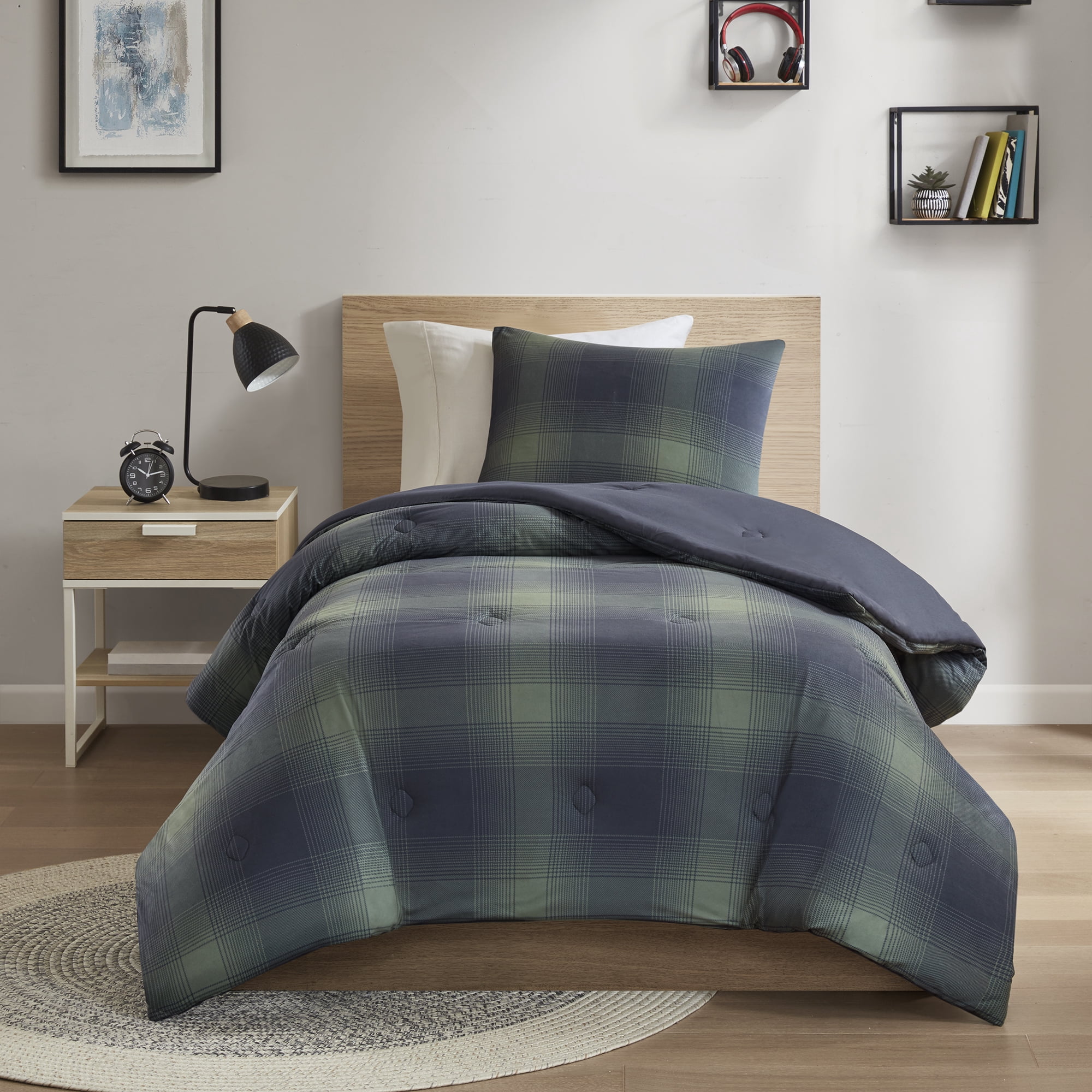 Mainstays Shadow Plaid 2-Piece Green Comforter Set, Twin/Twin XL